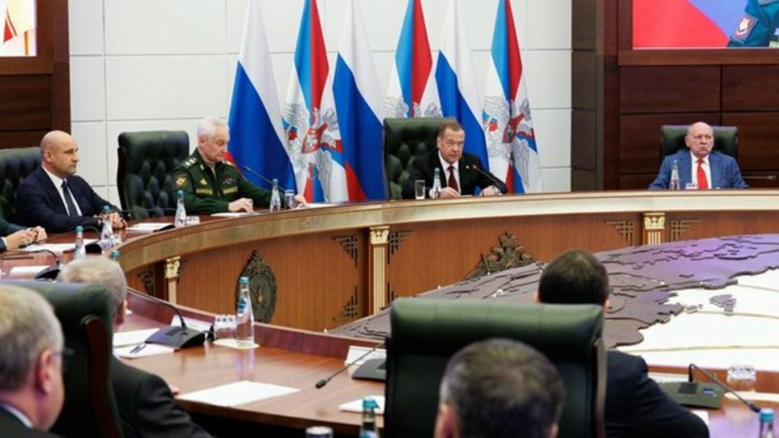 Радий Хабиров принял участие в заседании Совета безопасности