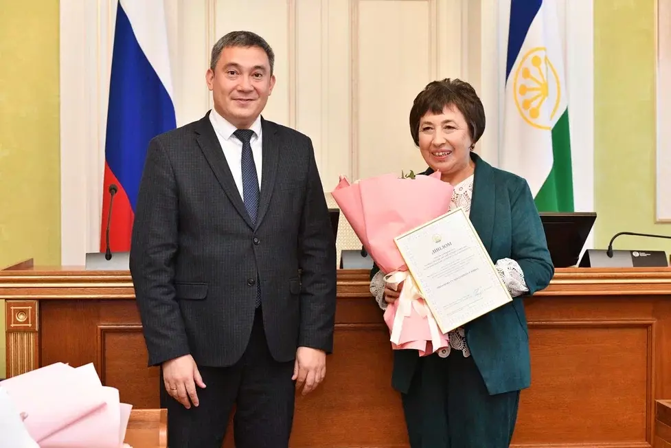 За каждым человеком стоит учитель