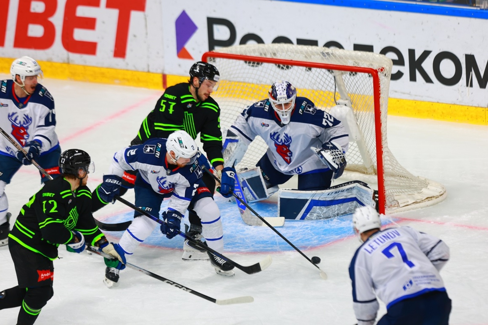 «Салават Юлаев» дома победил «Торпедо»