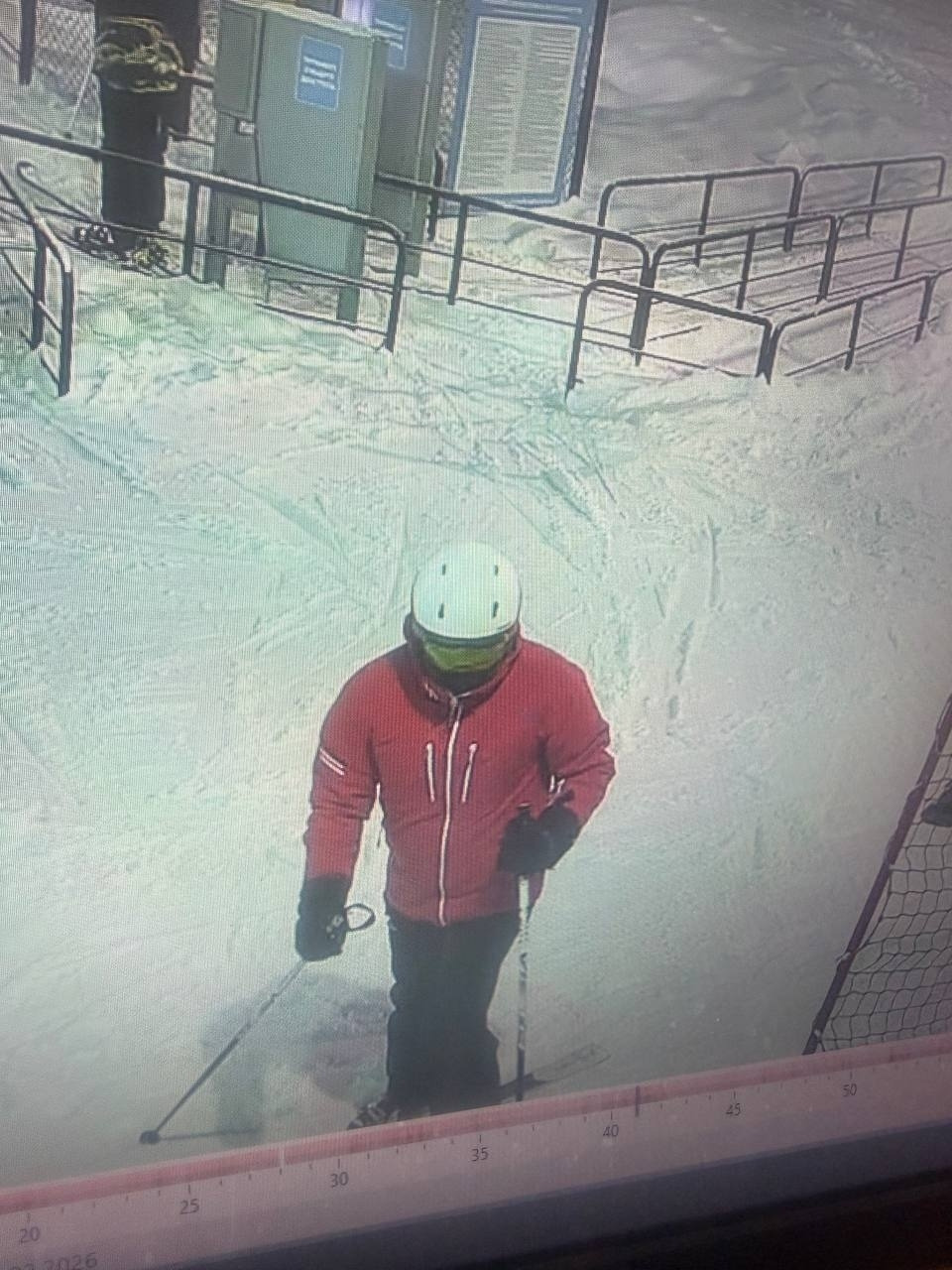 На башкирском курорте «Абзаково» горнолыжник сбил девушку, переломав ей кости