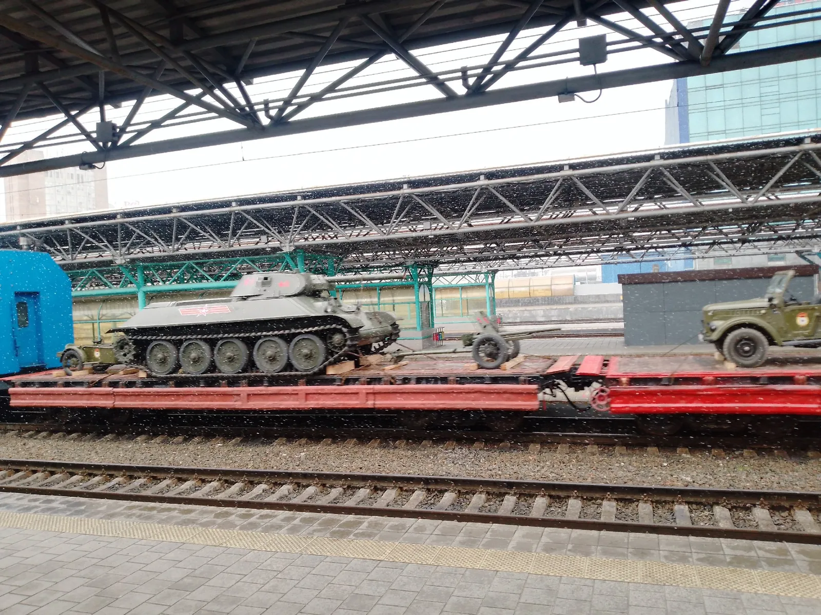 Более 25 тысяч жителей Уфы и Стерлитамака встретили Паровоз Победы