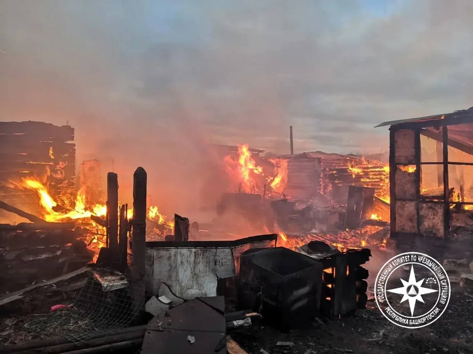 В Башкирии во время пожара сгорел пожилой мужчина