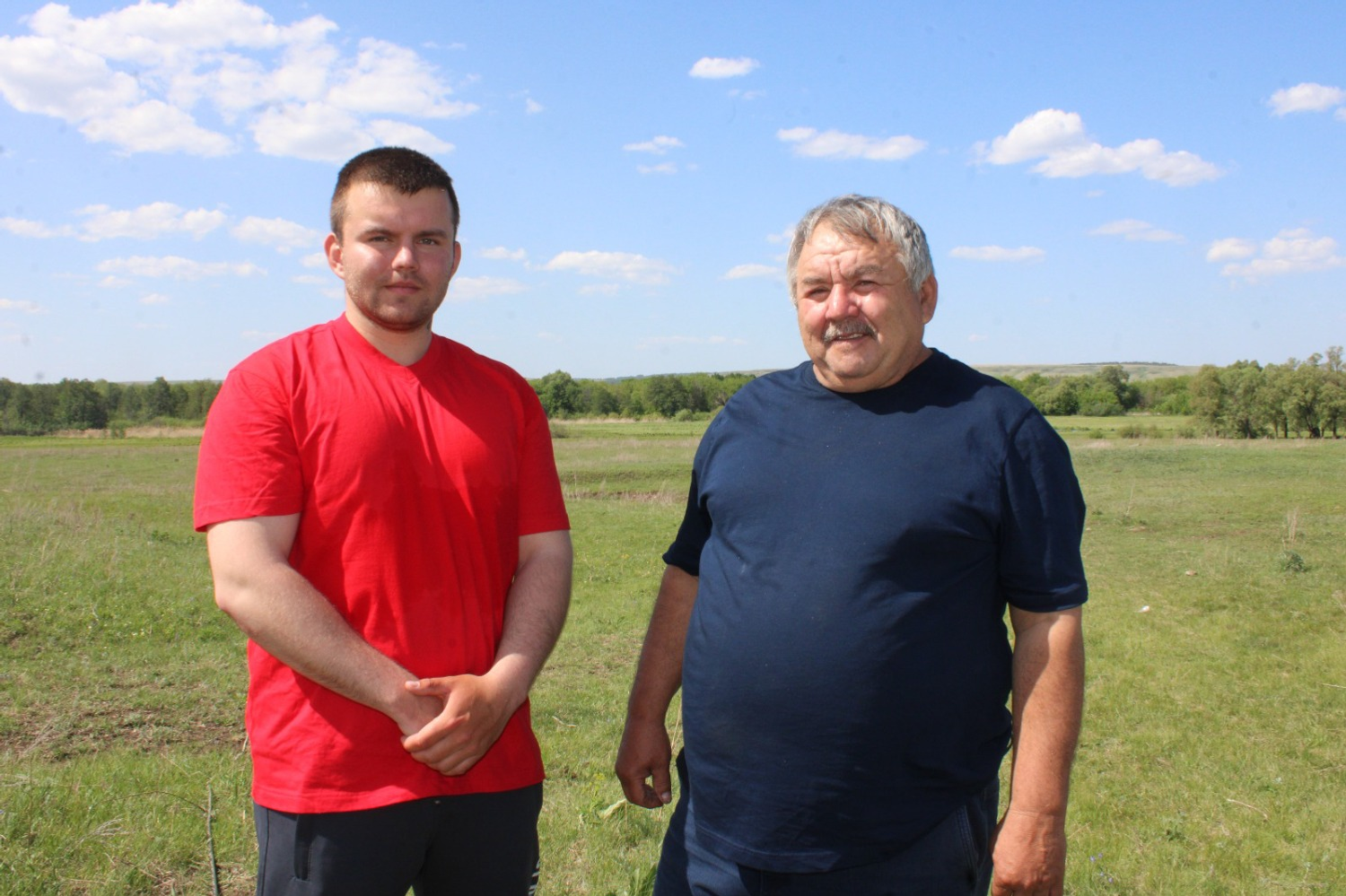 Фермеры отец и сын Мифтаховы из села Кулбаево.