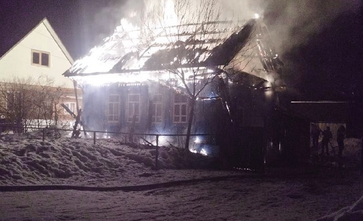 В Башкирии пожарный извещатель спас семью с пятью детьми