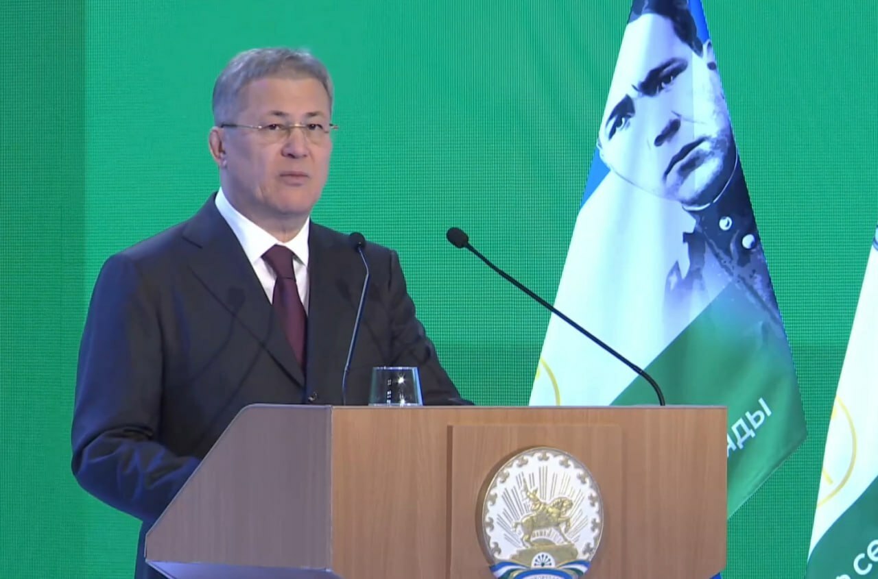 Радий Хабиров назвал три ключевых слова года: Всё для победы!