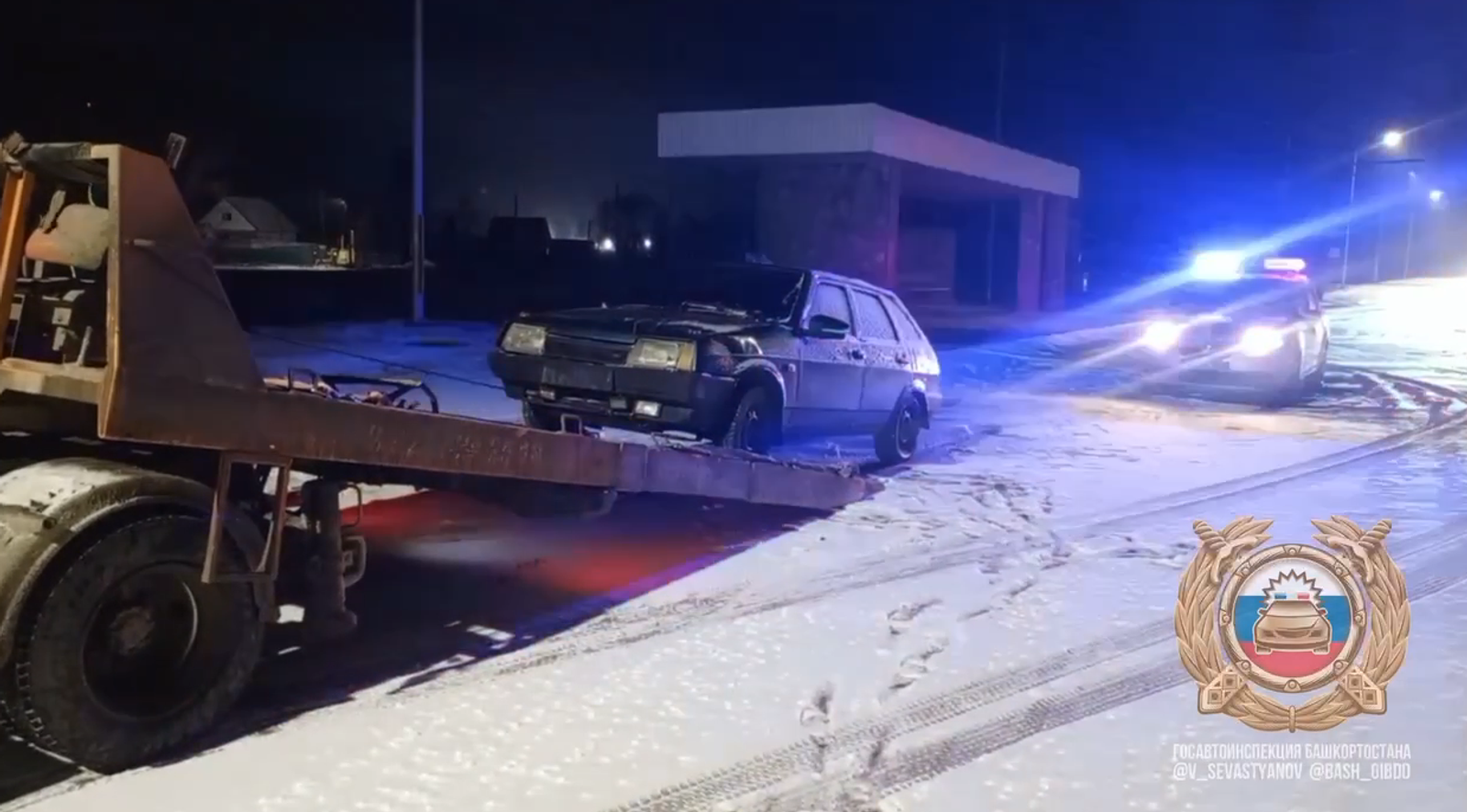 В Башкирии задержан водитель без прав на машине с поддельными госномерами