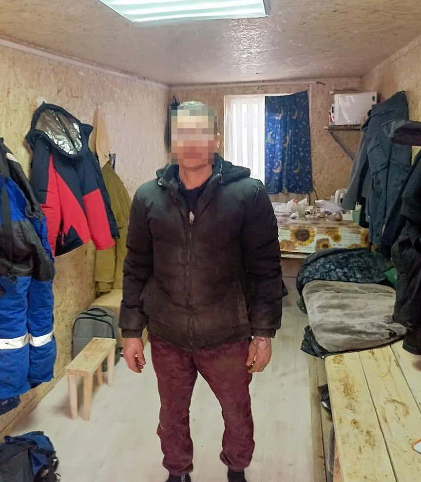 пресс-служба МВД по РБ Один из охотников за садовыми «сокровищами» пойман с поличным.