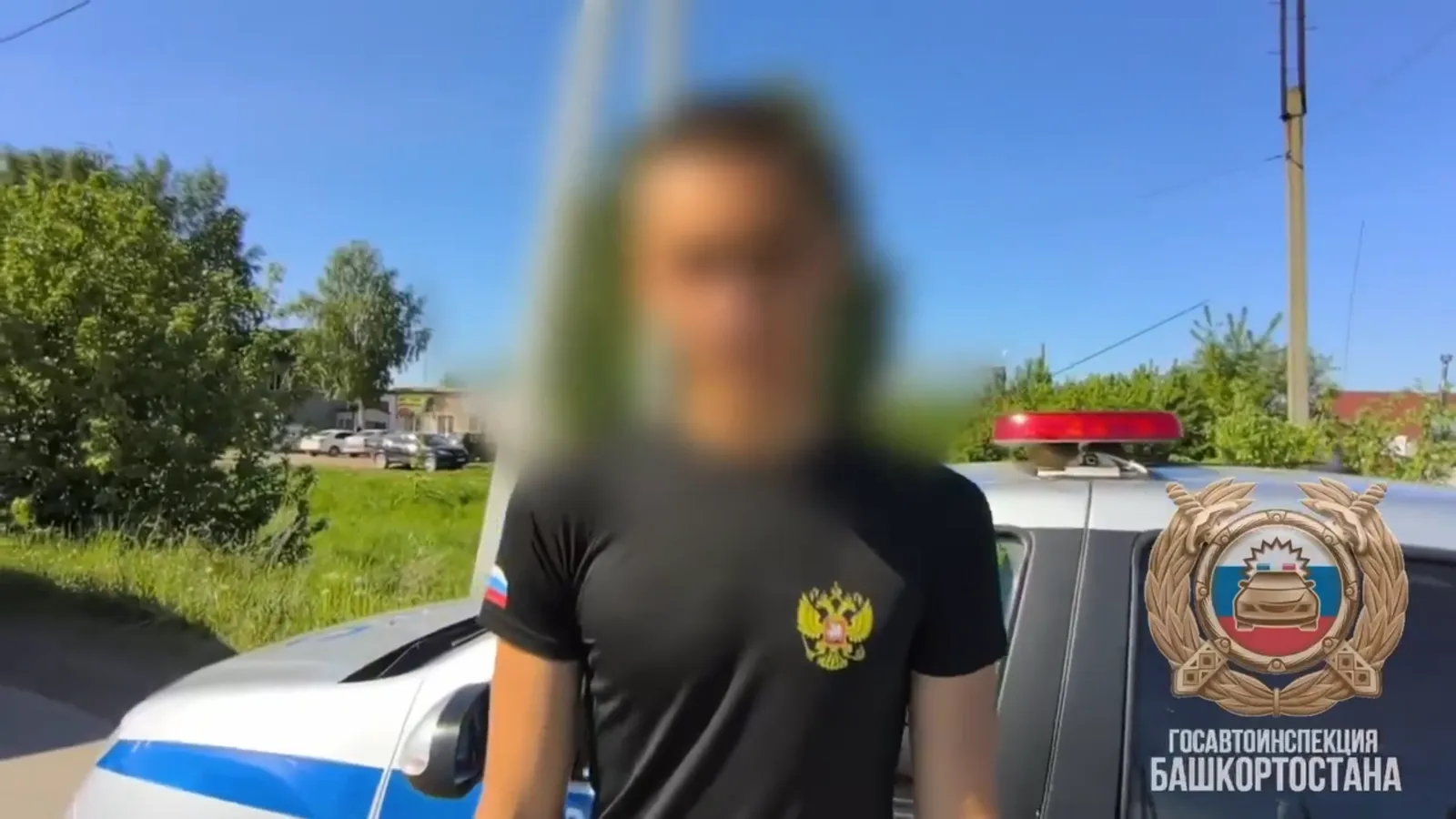 В Башкирии пьяный подросток за рулём легковушки пытался удрать от полицейских