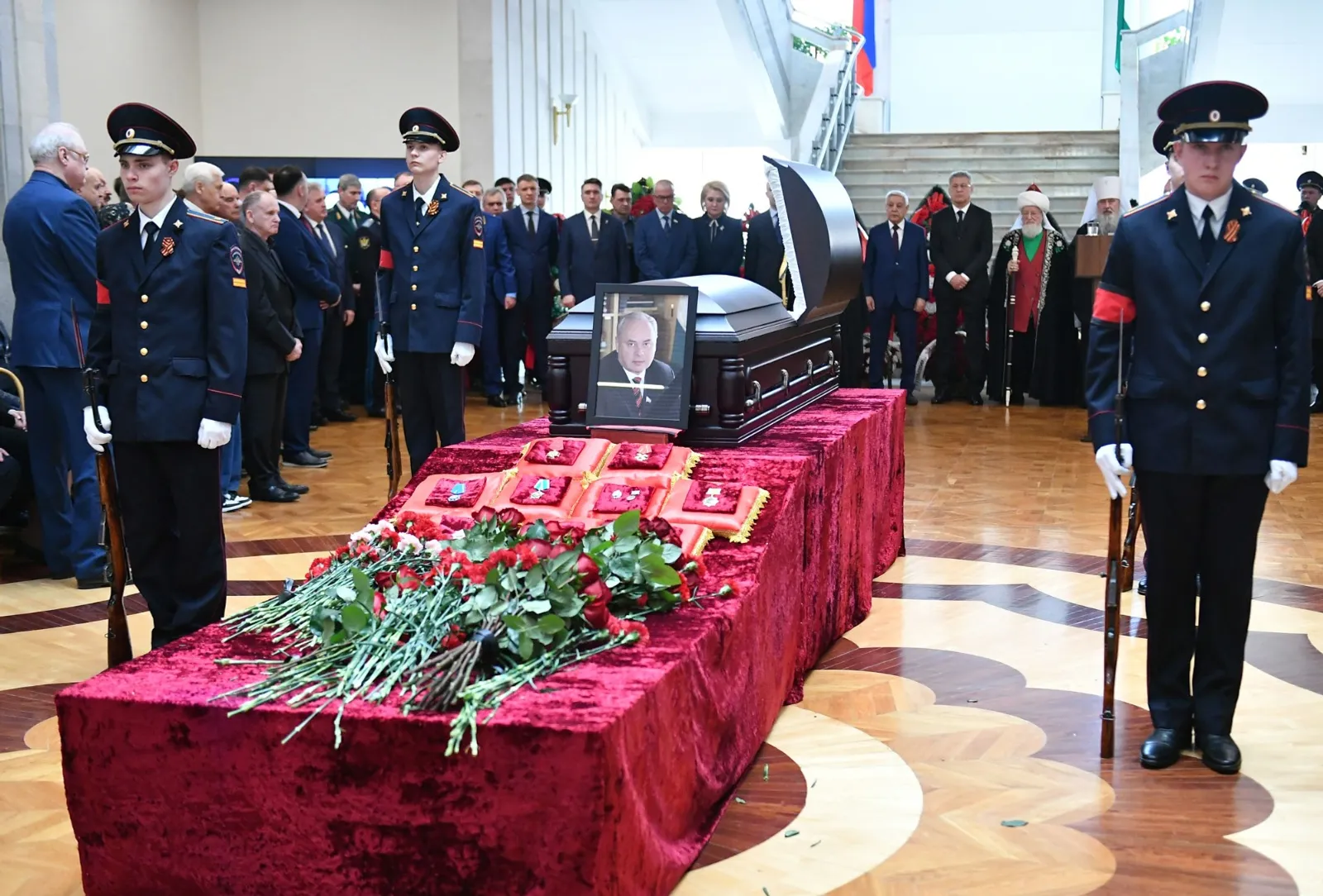 Альберт ЗАГИРОВ  Память о Константине Борисовиче Толкачеве будет увековечена.