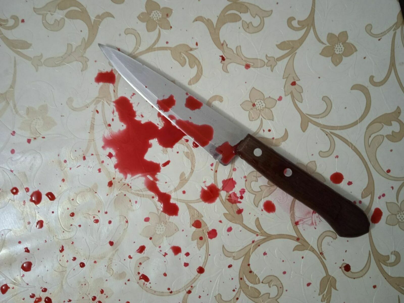 В Башкирии женщина ударила молодого сожителя ножом