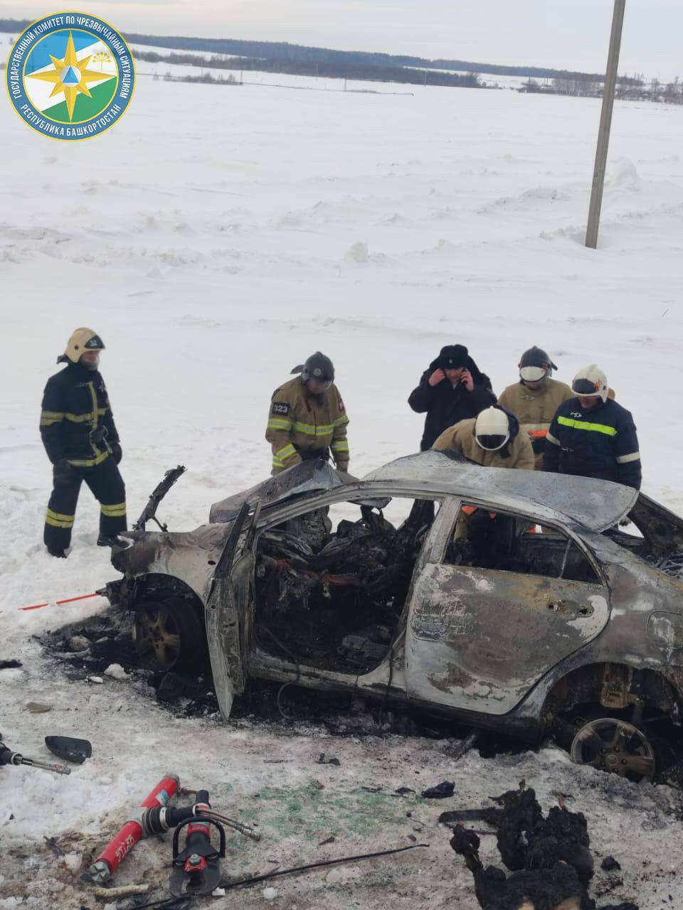 В Башкирии в результате ДТП четыре человека погибли в сгоревшей «Тойоте»