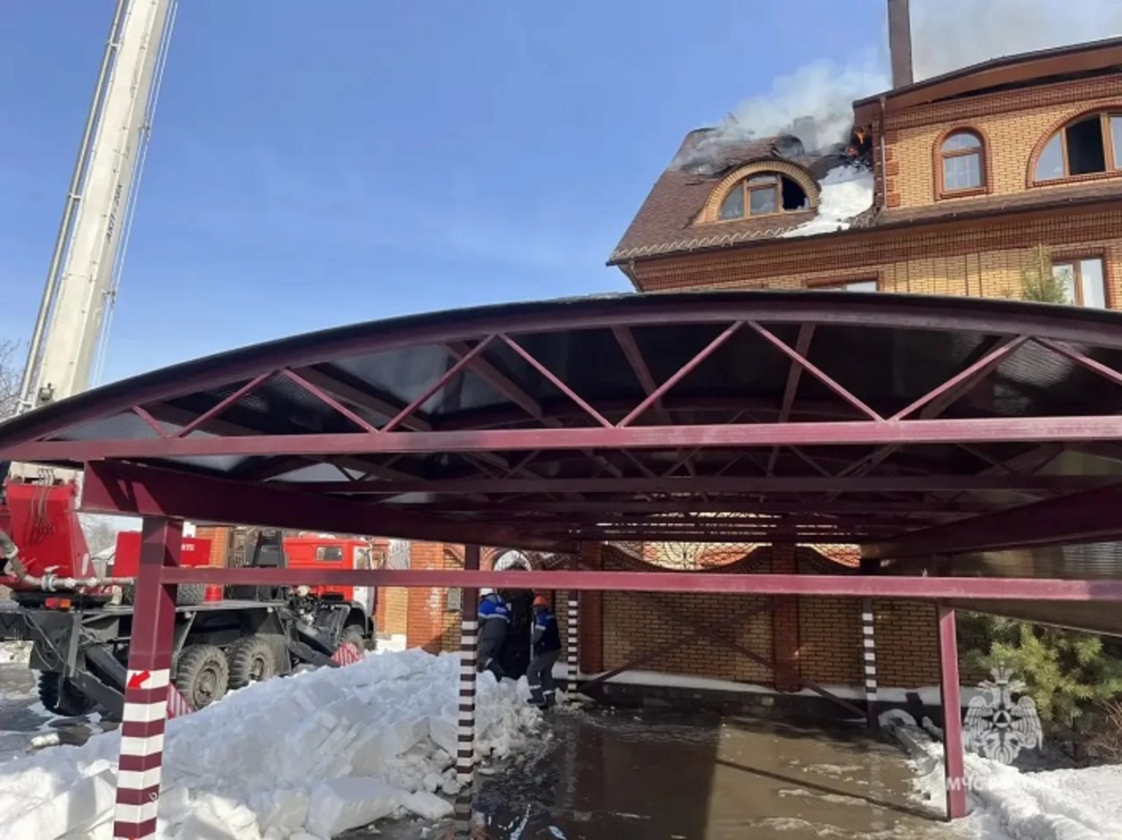 В Уфе потушили крупный пожар