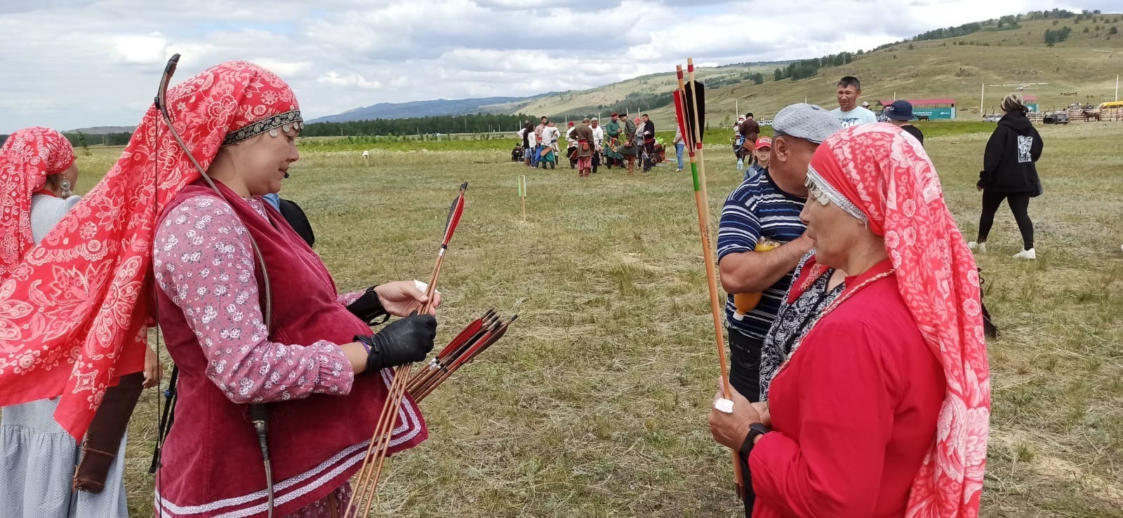 Пешие и конные лучники соревновались на фестивале «Башҡорт аты»