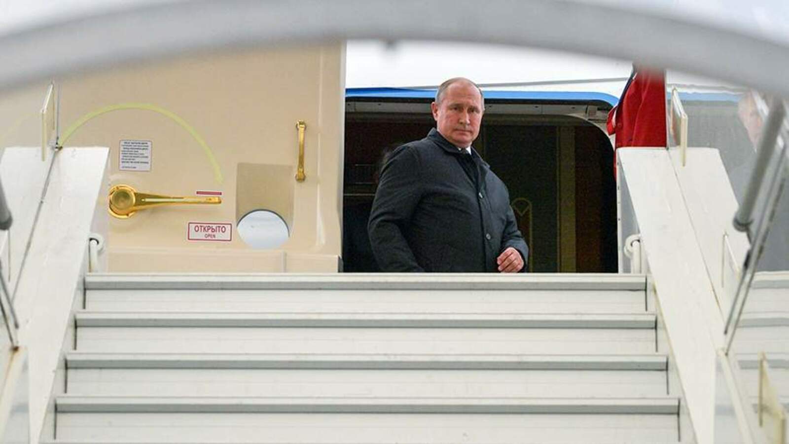 На церемонию прощания с Муртазой Рахимовым прибыл Владимир Путин