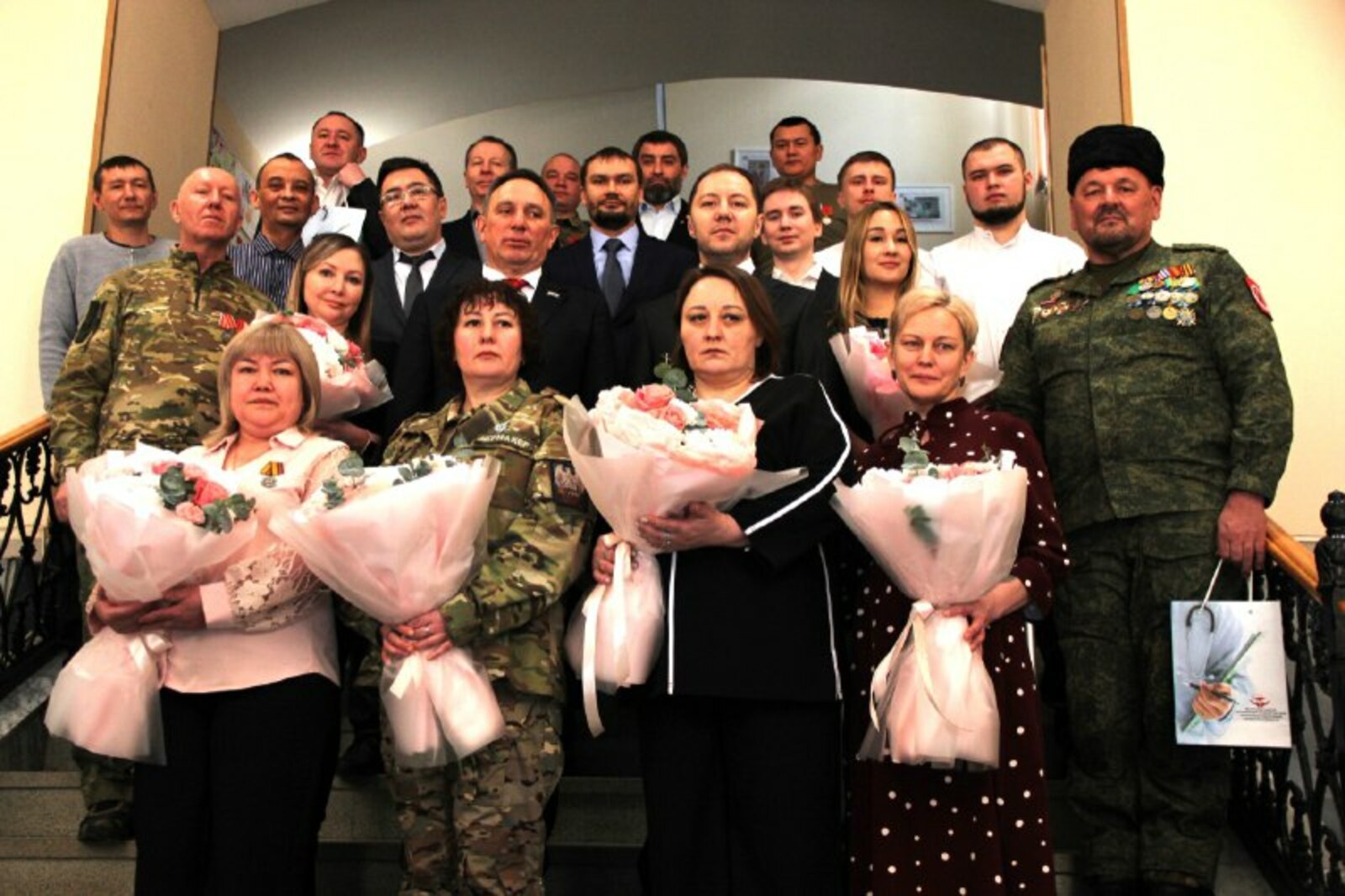 В Уфе наградили медиков, участвующих в СВО