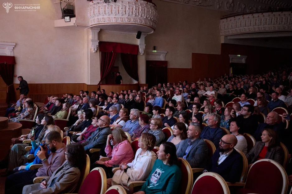 После пятилетнего перерыва в Уфе с триумфом выступил саксофонист Олег Киреев