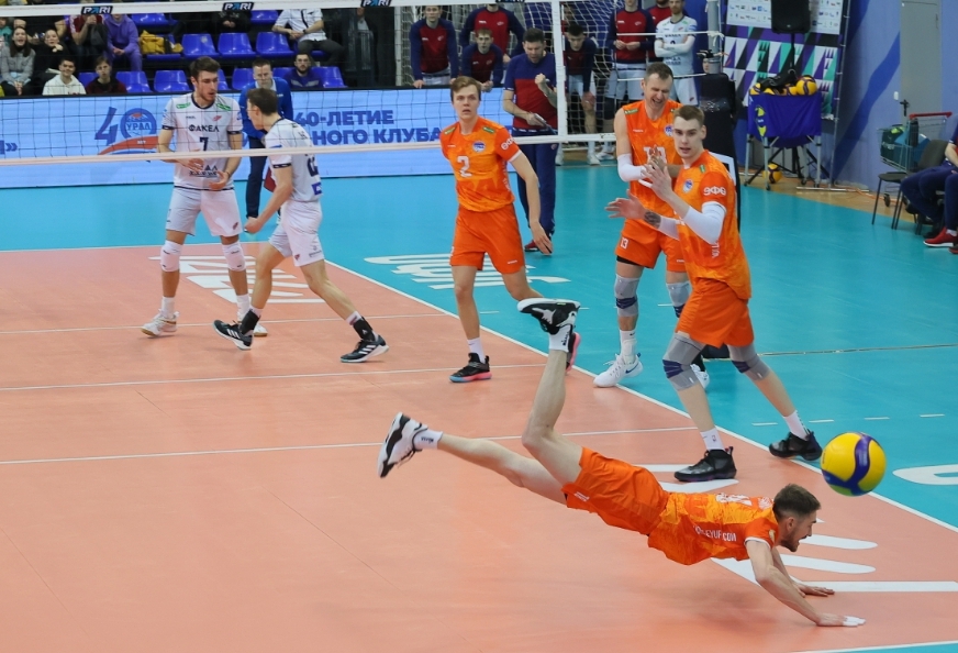 В Уфе «Урал» проиграл «Факелу» в плейофф волейбольной суперлиги