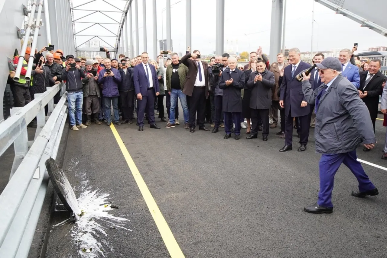 В Уфе открылся арочный мост через реку Белую