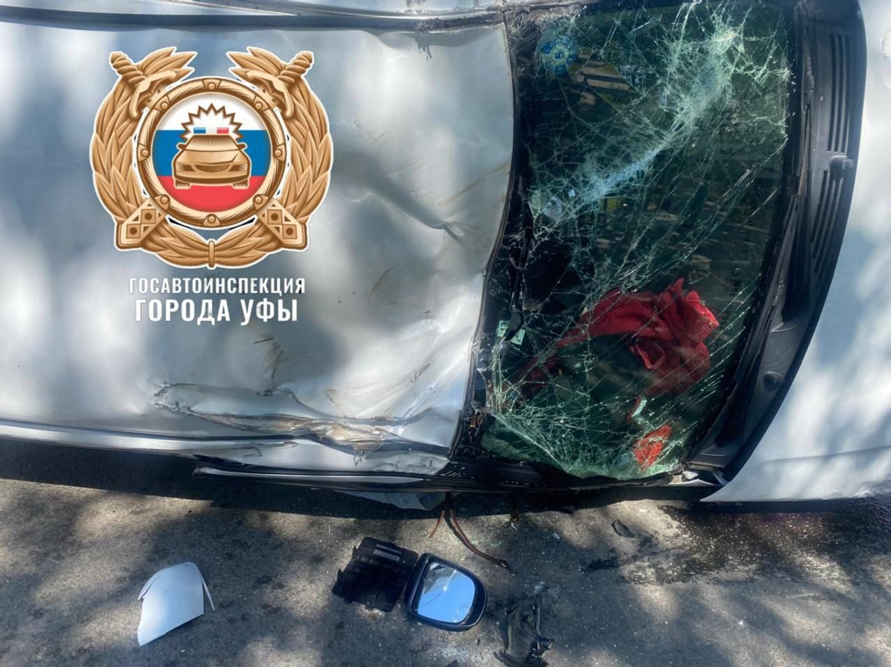 В Уфе в результате ДТП опрокинулась «Тойота»