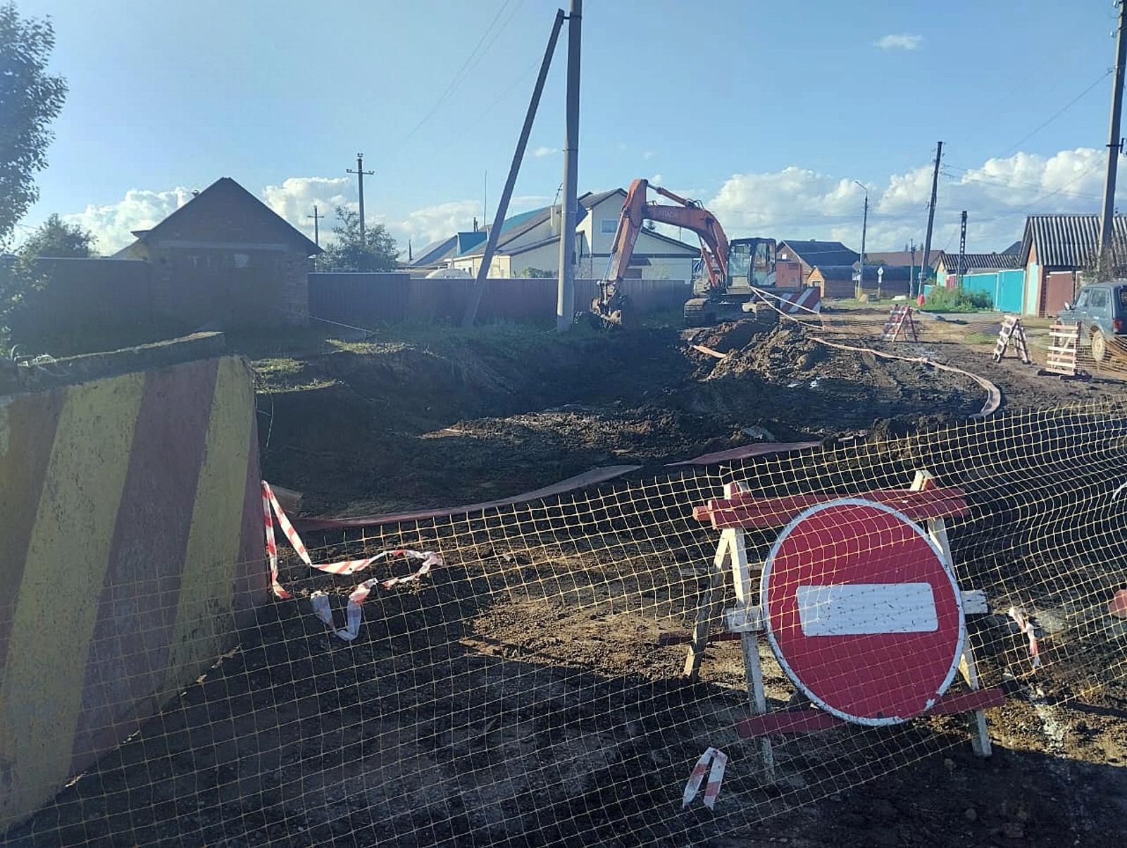 автора Обеспечивать бесперебойную работу коммуникаций специалистам приходится в тяжелых условиях.