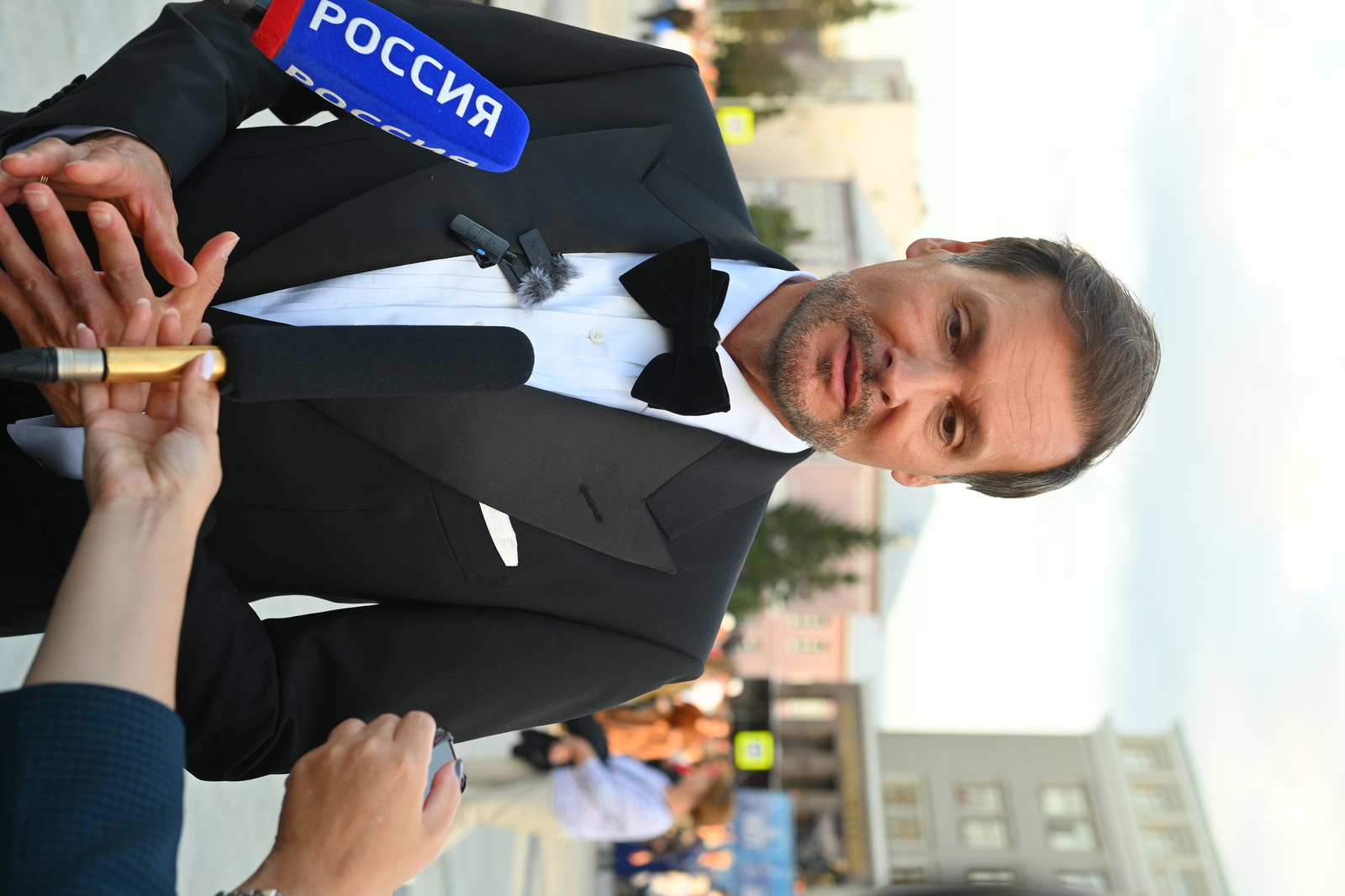 Аскар Абдразаков: Песни военных лет – это голос современности