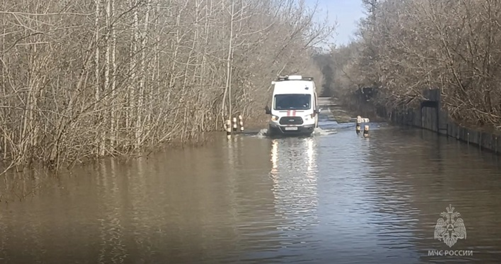 С затопленных садовых участков под Уфой вода пока не уходит