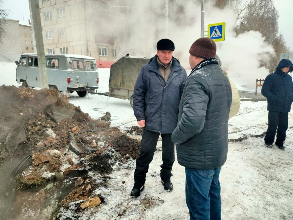В Башкирии глава Белорецкого района пообещал вернуть отопление жителям